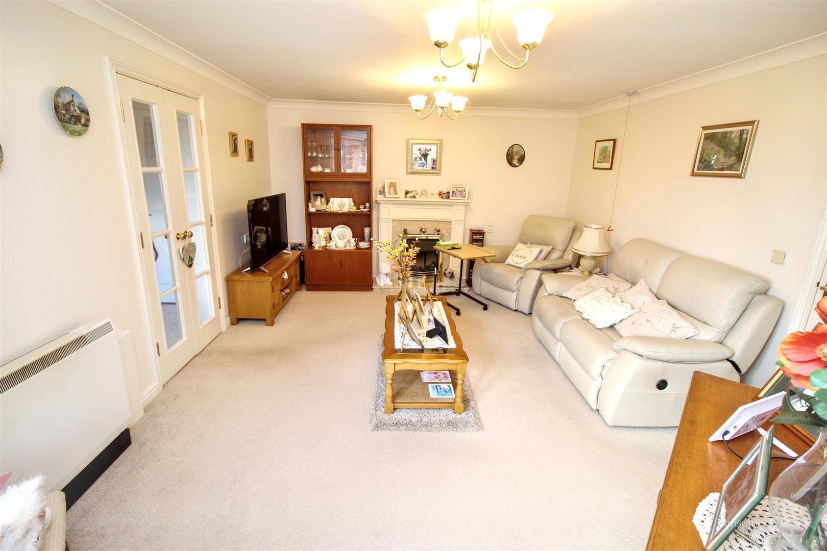 1 bed property in Chieveley Close, Reading